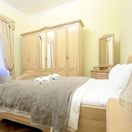 Pro Apartments 12213 Lviv Exterior photo