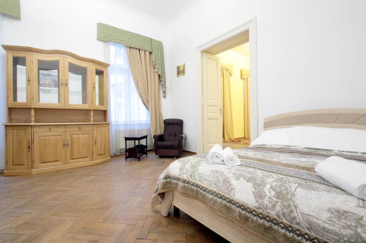 Pro Apartments 12213 Lviv Exterior photo